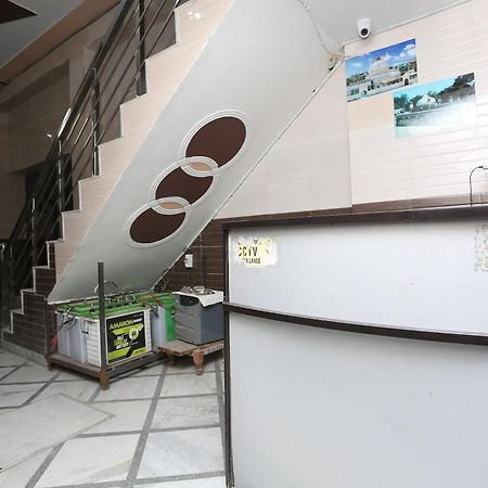 สปอต ออน 37780 โฮเต็ล ดูน ซาบรี Hotel Roorkee ภายนอก รูปภาพ